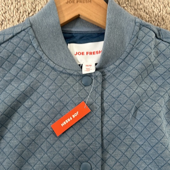 Joe Fresh hi-lo bomber style sweater - Picture 2 of 2